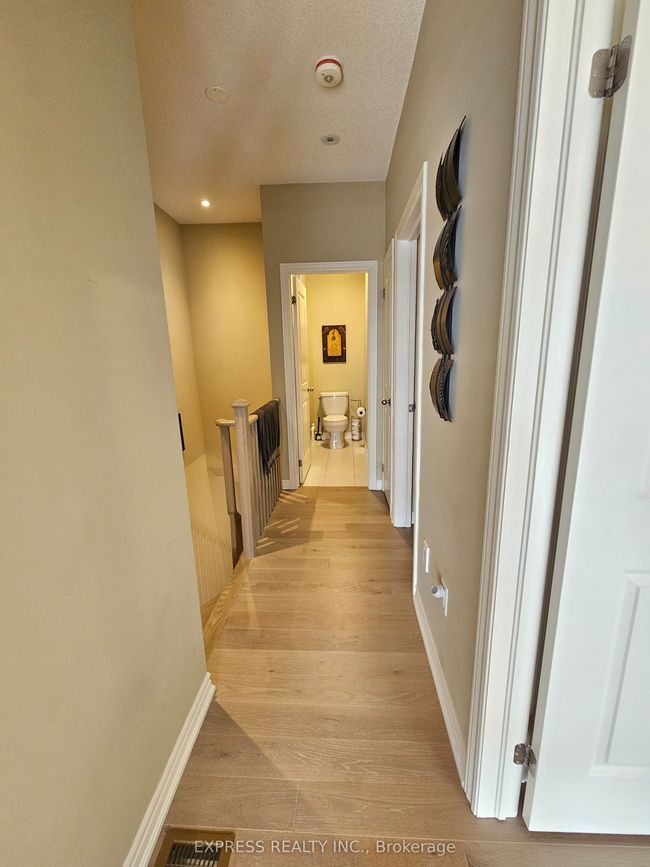 279 Moody Dr, House attached with 3 bedrooms, 3 bathrooms and 2 parking in Kleinburg ON | Image 40