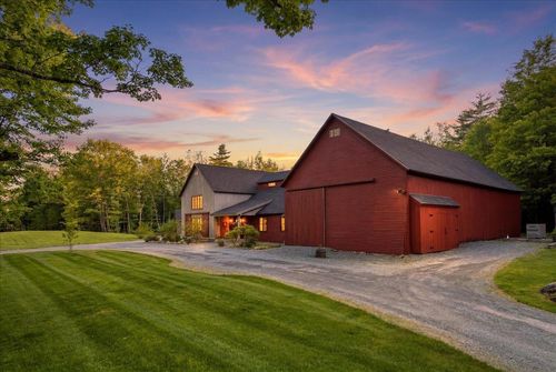 908 Old Franconia Rd, Bethlehem, NH, 03574 | Card Image