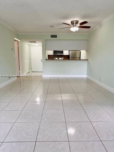 252 - 8120 Geneva Ct, Condo with 1 bedrooms, 1 bathrooms and null parking in Doral FL | Image 3