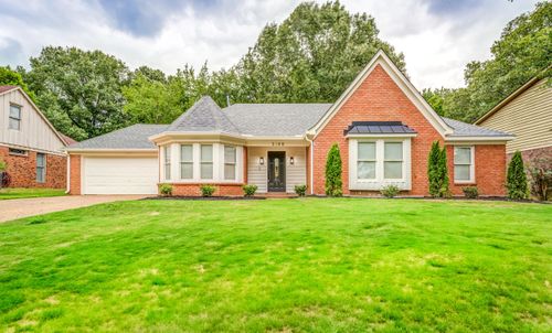 3188 Edgeworth Ln, Memphis, TN, 38119-8940 | Card Image