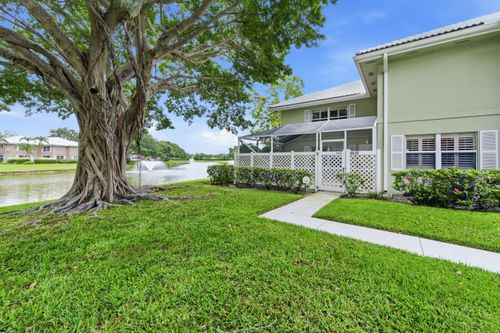 1809 Middleton Way, West Palm Beach, FL, 33409-7516 | Card Image