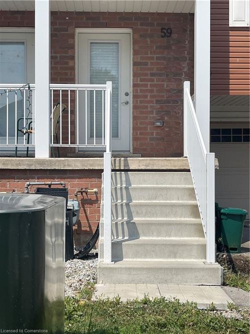 59 Denistoun St, Welland, ON, L3C0H6 | Card Image