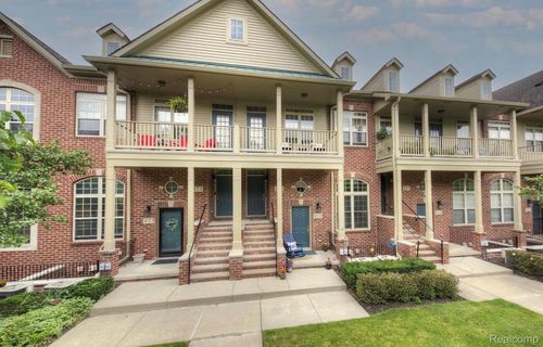 421 Village Dr, Walled Lake, MI, 48390-3550 | Card Image