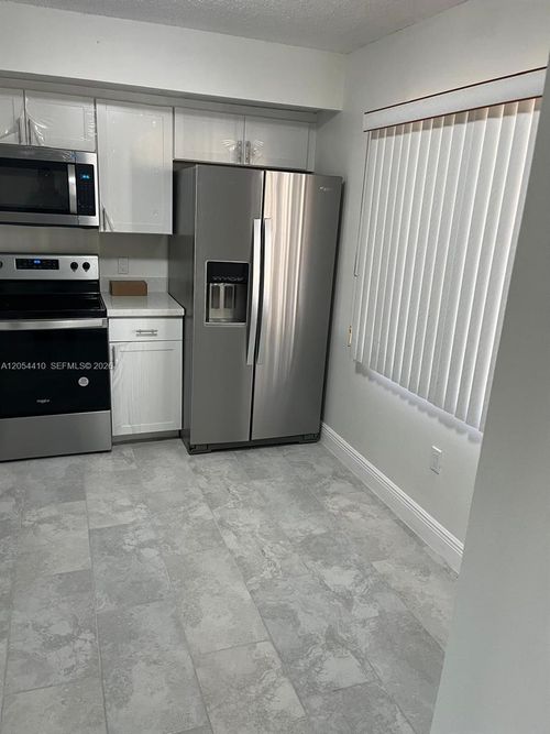 207g-1351 Sw 141st Ave, Pembroke Pines, FL, 33027-3504 | Card Image
