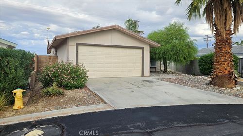 69525 5 Dillon, Desert Hot Springs, CA, 92241 | Card Image