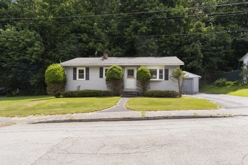 2 Dennis Street, Augusta, ME, 04330 | Card Image