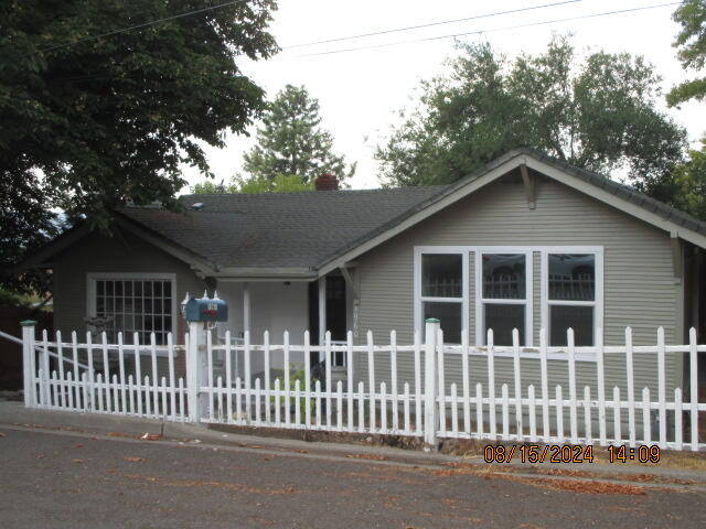 Harriman Ave, Klamath Falls, OR 97601