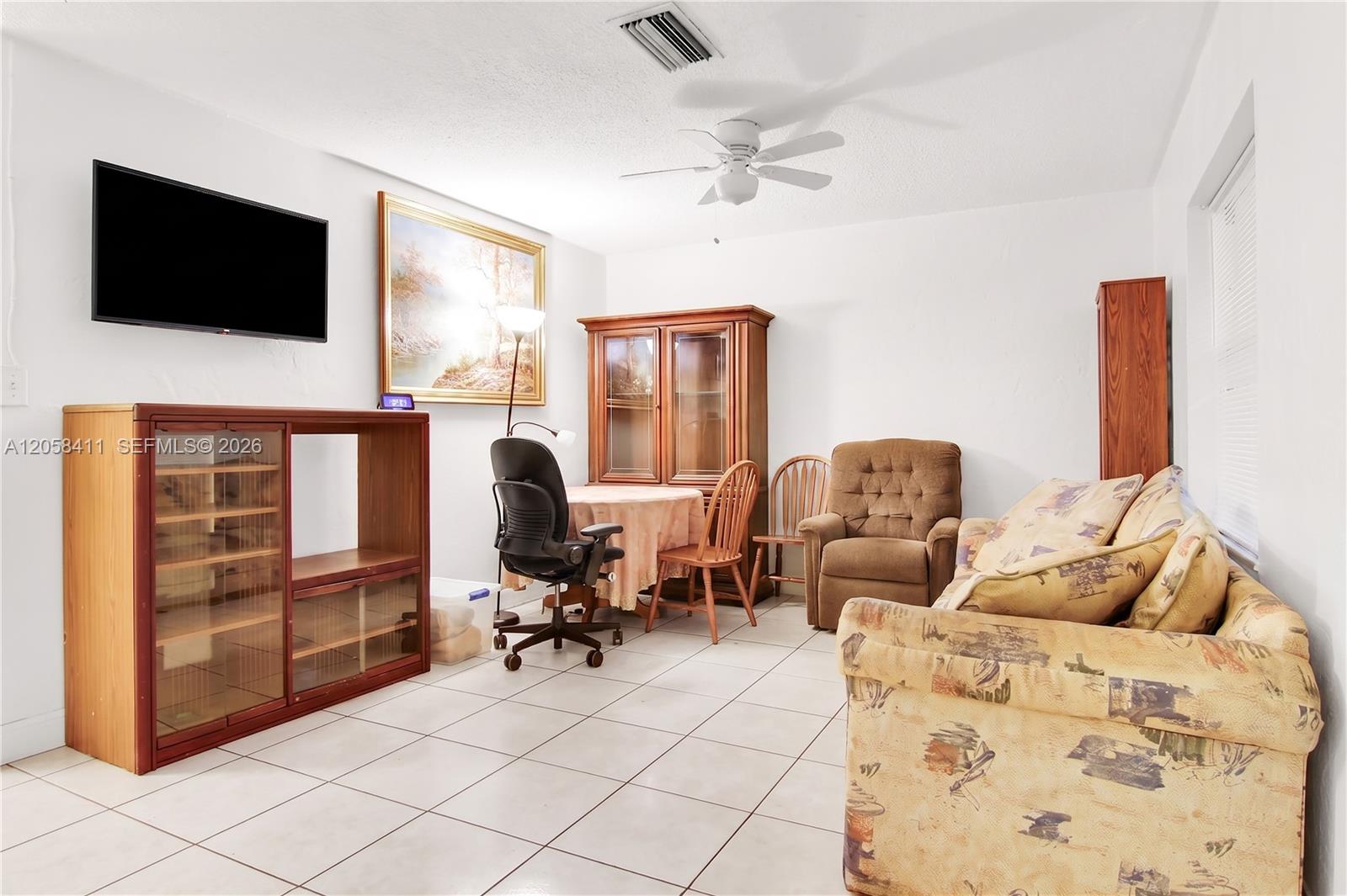 Commercial Sale in Lauderdale Lakes
