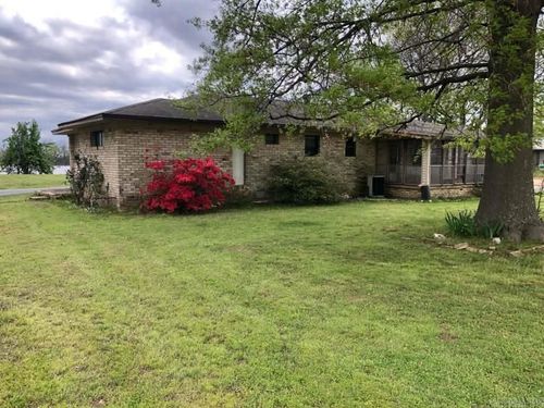 14422 Old River Dr, Scott, AR, 72142-9105 | Card Image