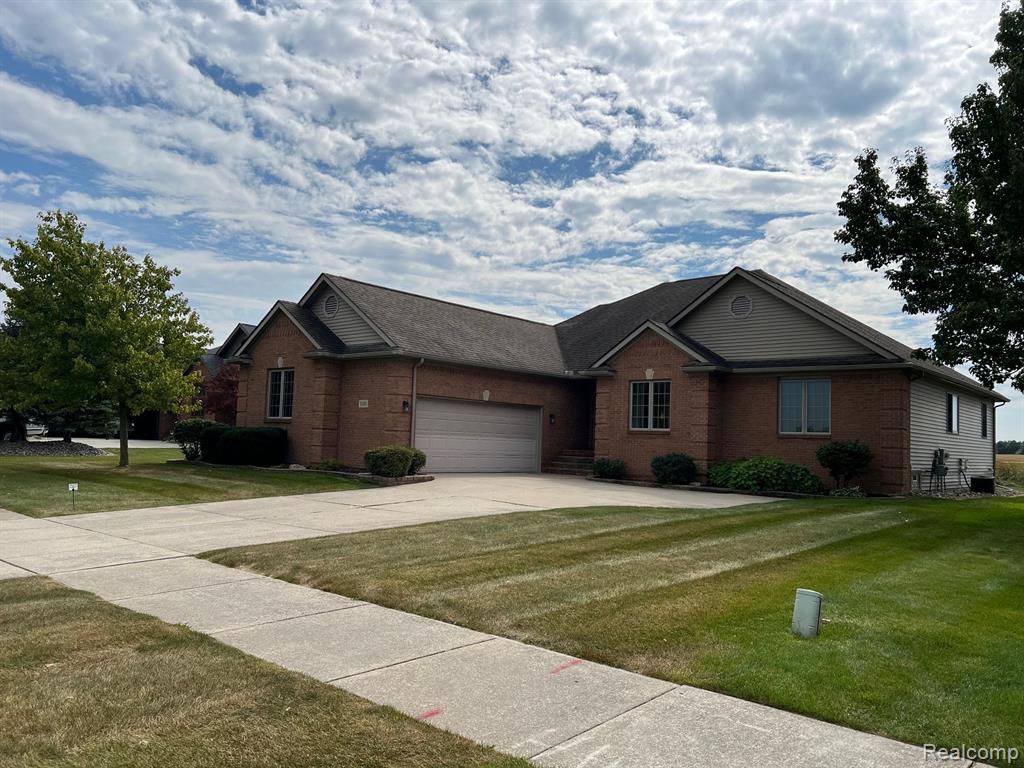 Copper Ridge Dr, Davison, MI 48423 #1