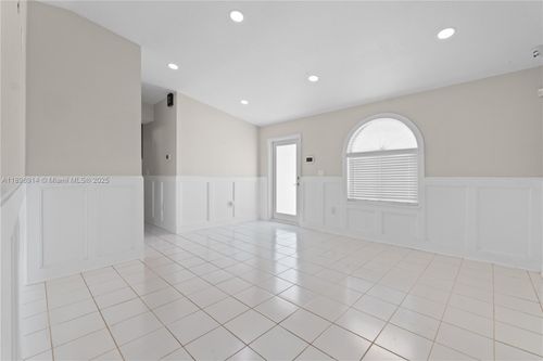 15327 Sw 179th Ter, Miami, FL, 33187-7735 | Card Image