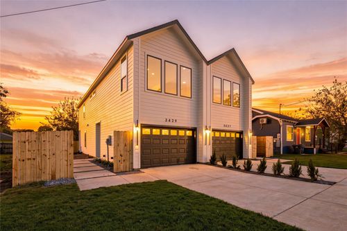 3427 & 3429 Detonte Street, Dallas, TX, 75223 | Card Image