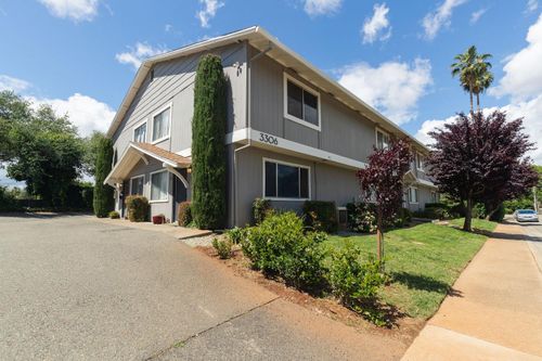 3306 Alexander Drive, Redding, CA, 96002 | Card Image