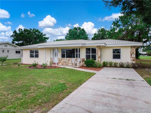 176 W Lake Damon Dr, Avon Park, FL, 33825-8355 | Card Image