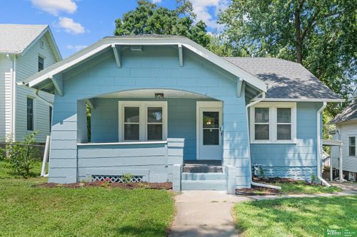 3824 Seward St, Omaha, NE, 68111-4043 | Card Image