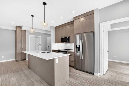 2417-395 Skyview Pky Ne, Calgary, AB, T3N2K1 | Card Image