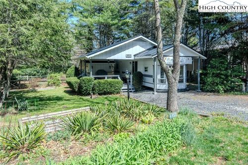 153 Snowshoe Loop, Newland, NC, 28657-8476 | Card Image