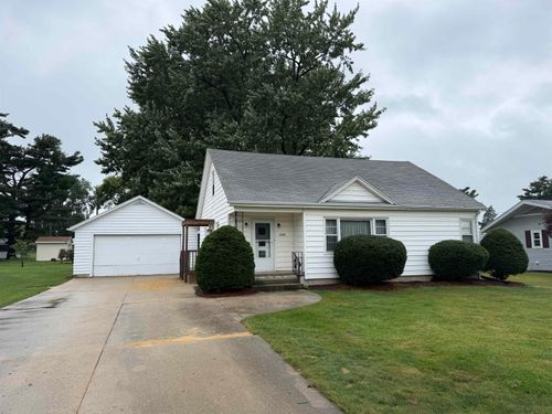 408 N Maple Avenue, FORRESTON, IL, 61030 | Card Image