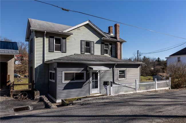 116 Florence Avenue, House other with 3 bedrooms, 2 bathrooms and 2 parking in Smith PA | Image 2
