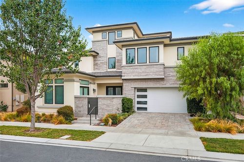 53 Gravity, Irvine, CA, 92618-1702 | Card Image