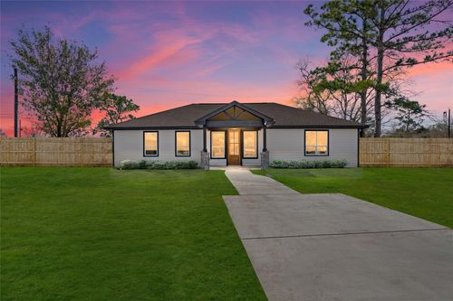 4654 N Teague, Rosharon, TX, 77583-2126 | Card Image