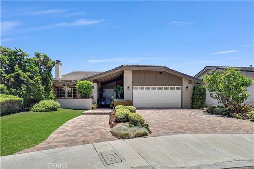 2216 Hilltop Ct, Fullerton, CA, 92831-1312 | Card Image