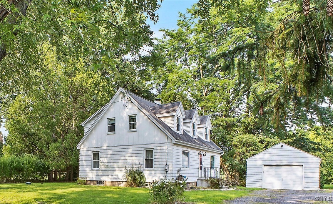 Van Buren Rd, Baldwinsville, NY 13027