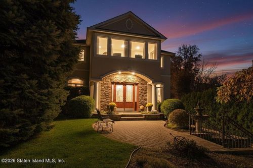 38 Ridge Ave, Staten Island, NY, 10304-1421 | Card Image