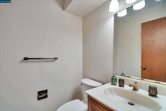1056 Camino Verde Cir, Townhouse with 3 bedrooms, 4 bathrooms and 2 parking in Walnut Creek CA | Image 46
