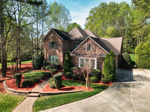 13620 Castleford Dr, Mint Hill, NC, 28227-7858 | Card Image