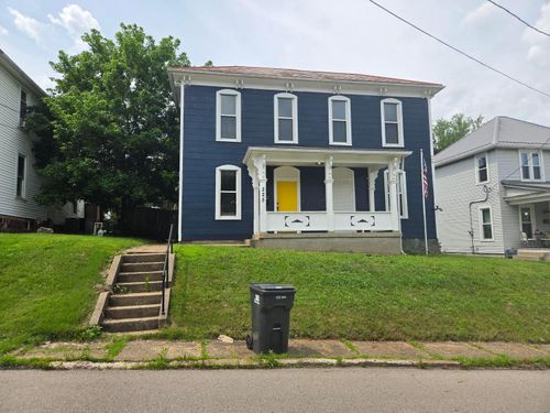 225 Elizabeth St, New Lexington, OH, 43764-1243 | Card Image