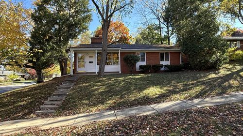 2066 Norfolk St, Ann Arbor, MI, 48103-5018 | Card Image