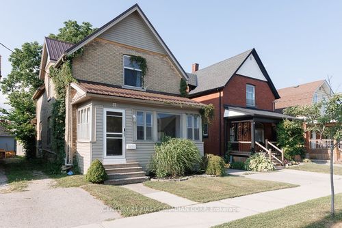 52 Myrtle St, Saint Thomas, ON, N5R2E8 | Card Image