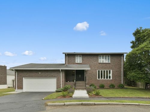 28 Rita Dr, Medford, MA, 02155-1143 | Card Image