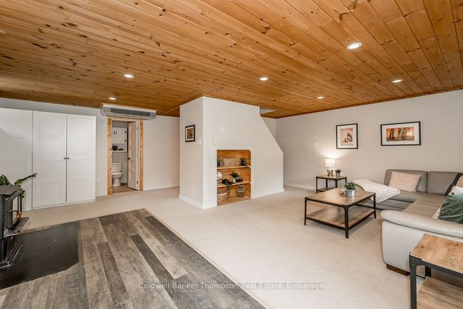 579 S Waseosa Lake Rd, House other with 3 bedrooms, 2 bathrooms and 10 parking in Huntsville ON | Image 32