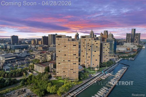 11b-1001 W Jefferson Ave, Detroit, MI, 48226-4508 | Card Image