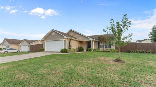 1341 Colonel Salomon Dr, Prairie Grove, AR, 72753-8470 | Card Image
