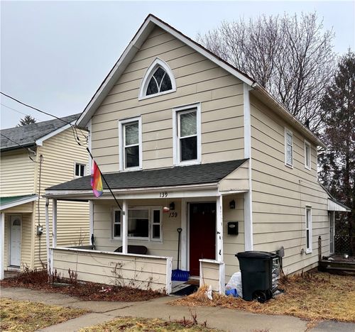 139 W 4th St, Corning, NY, 14830-3011 | Card Image