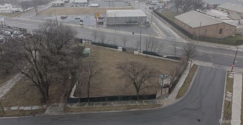 6474 W Warren Ave, Detroit, MI, 48210-1177 | Card Image