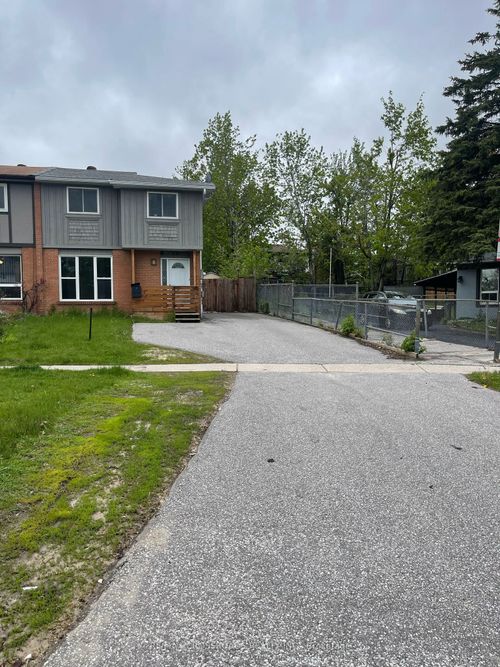 59 Chaucer Crescent, Barrie, ON, L4N4T8 | Card Image