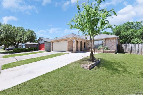 807 S Ellison Dr, San Antonio, TX, 78245-1009 | Card Image