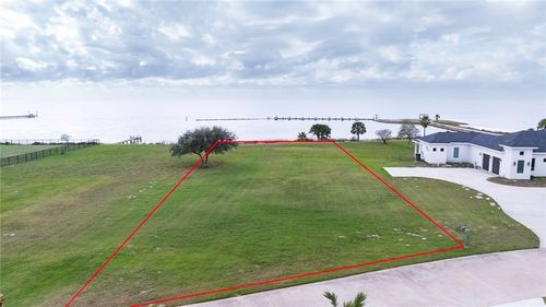 109 Redfish Point Dr, Rockport, TX, 78382-2127 | Card Image