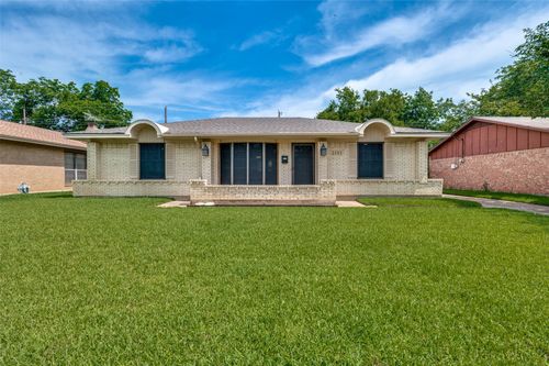 2101 Spanish Trl, Irving, TX, 75060-7342 | Card Image