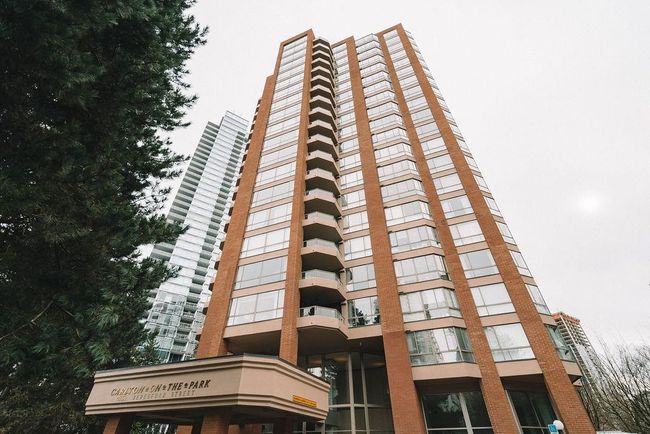 901 - 4350 Beresford Street, Condo with 2 bedrooms, 2 bathrooms and 1 parking in Burnaby BC | Image 37