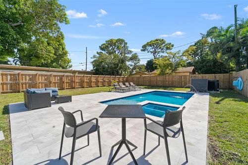 1464 Ne 24th St, Wilton Manors, FL, 33305-1314 | Card Image