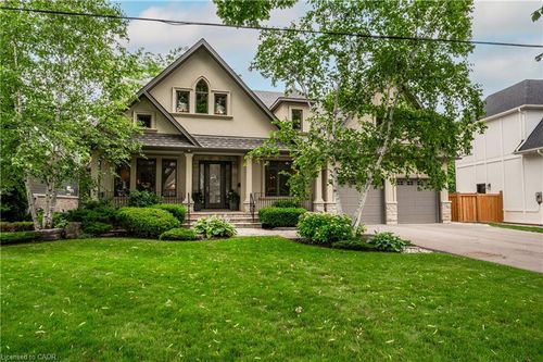 249 Lakeside Ave, Burlington, ON, L7N1Y4 | Card Image
