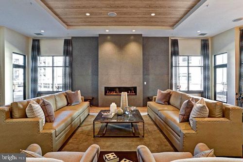 2b-2-2328-131 Bridge Street, PHOENIXVILLE, PA, 19460 | Card Image