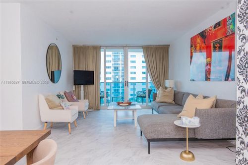 apt-5m-7501 E Treasure Dr, North Bay Village, FL, 33141-4398 | Card Image