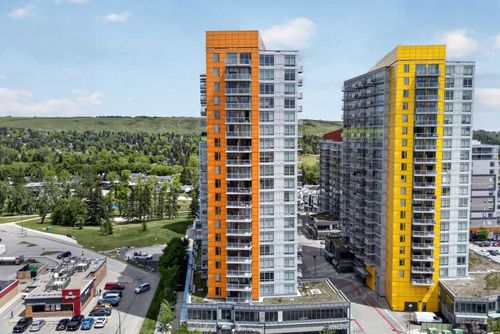 702-3830 Brentwood Road Nw, Calgary, AB, T2L2J9 | Card Image