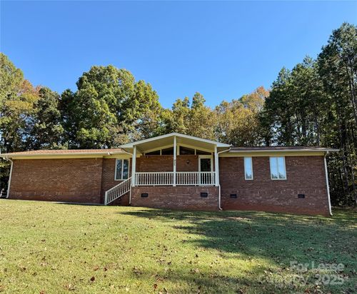 925 Perth Rd, Troutman, NC, 28166-8638 | Card Image